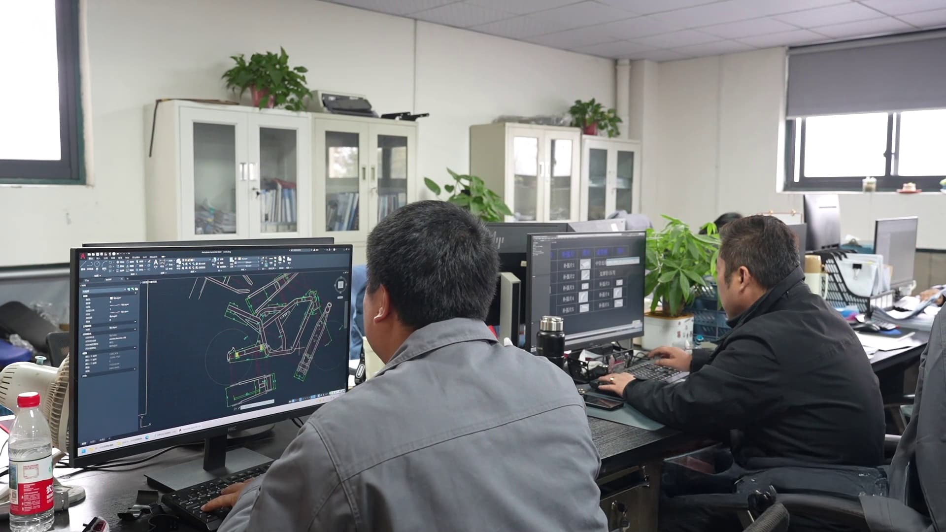 ZUMIBIKE product team developing an electric bike concept